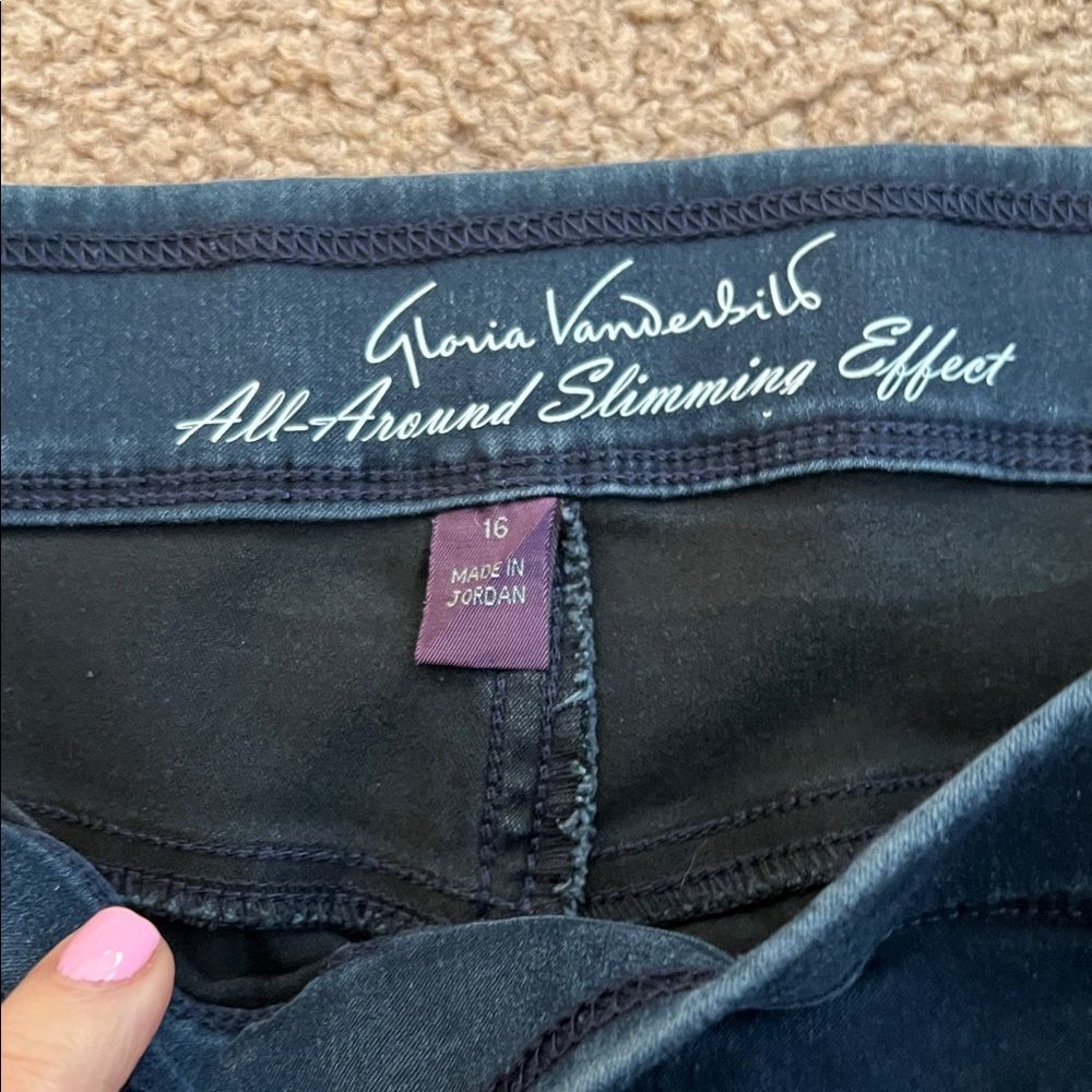 Gloria Vanderbilt Women's Navy Skinny Jeans - Picture 3 of 9